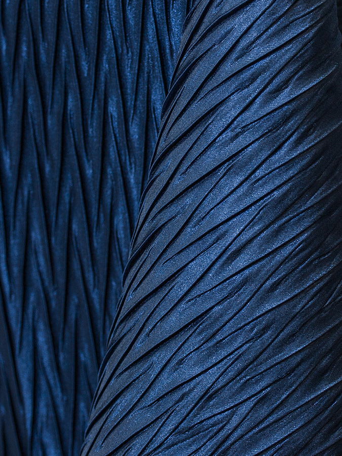 Extreme Crush Navy Linen