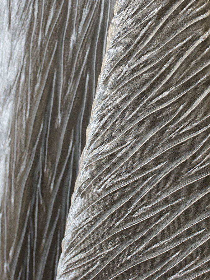 Extreme Crush Silver Linen