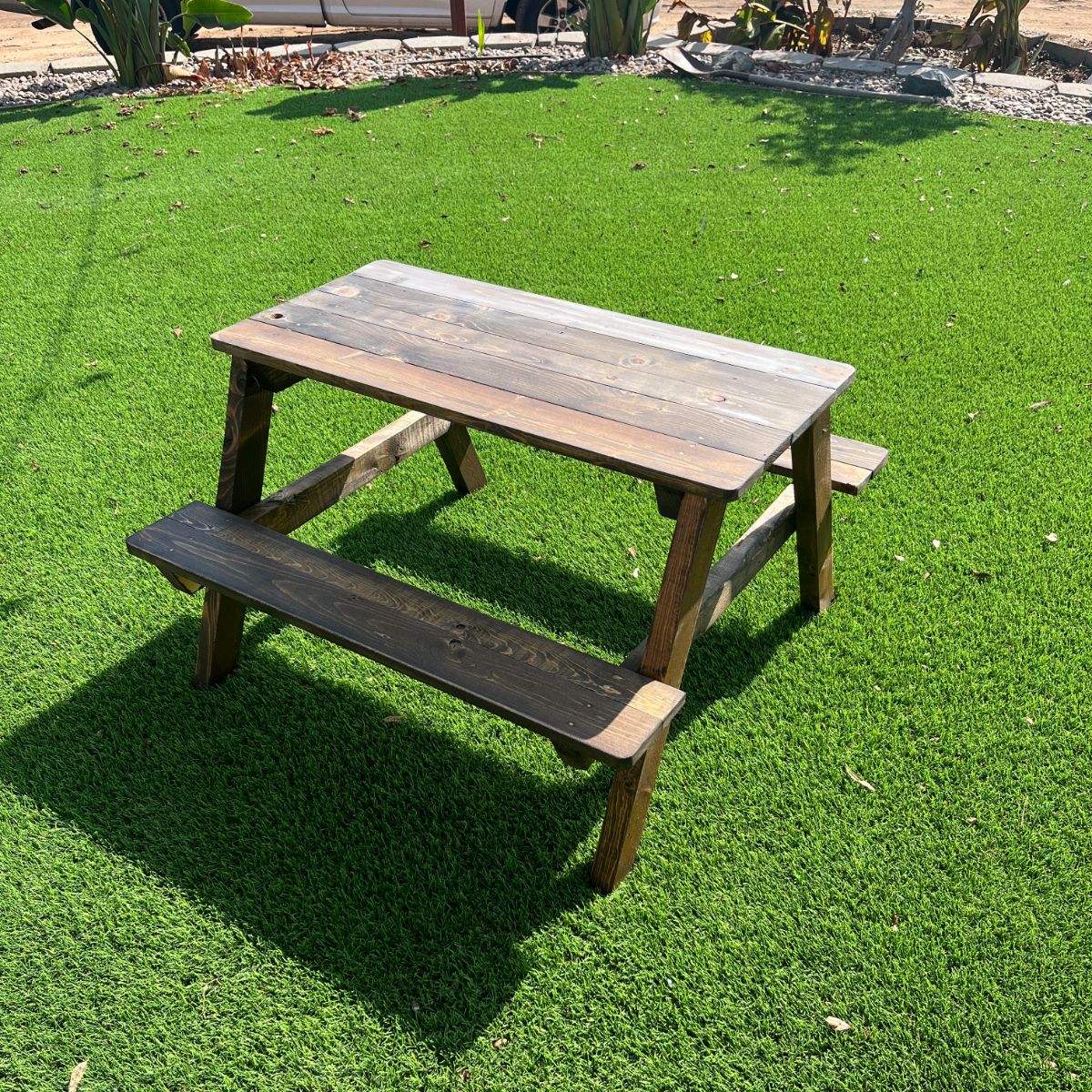 Hickory Kids Picnic Table Set