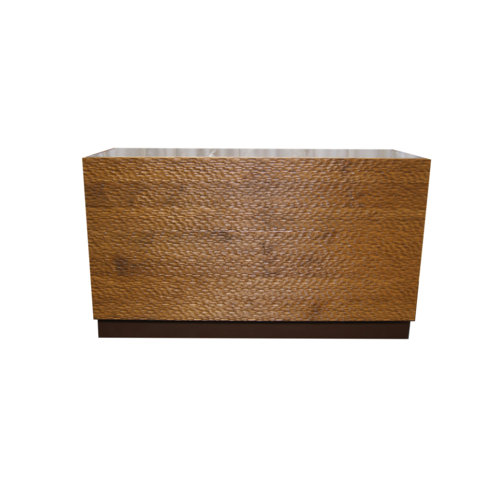 Lloyd 6′ Bar