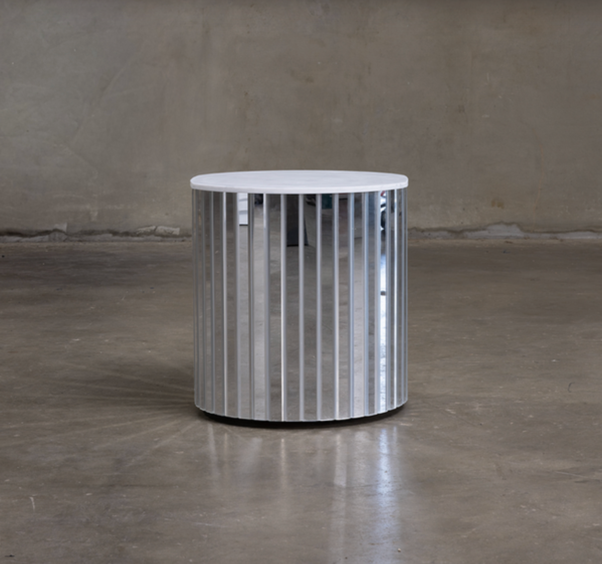 Val End Table