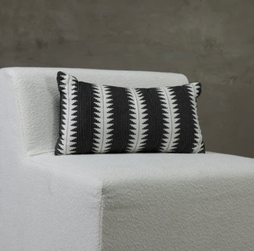 Pillow 82