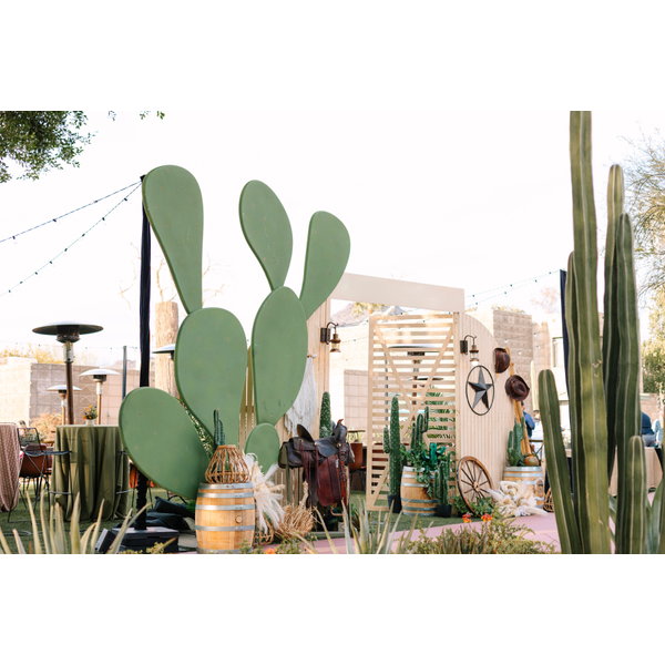 Lifesize 12' Prickly Cactus Structure