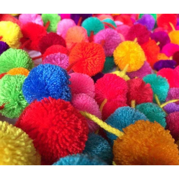 Pom Pom Tassel Garland