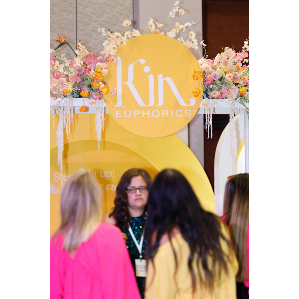 XL 8'x8' Arch Backdrop
