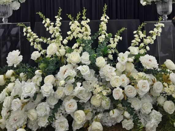 Daisy Ground Floral - Swags