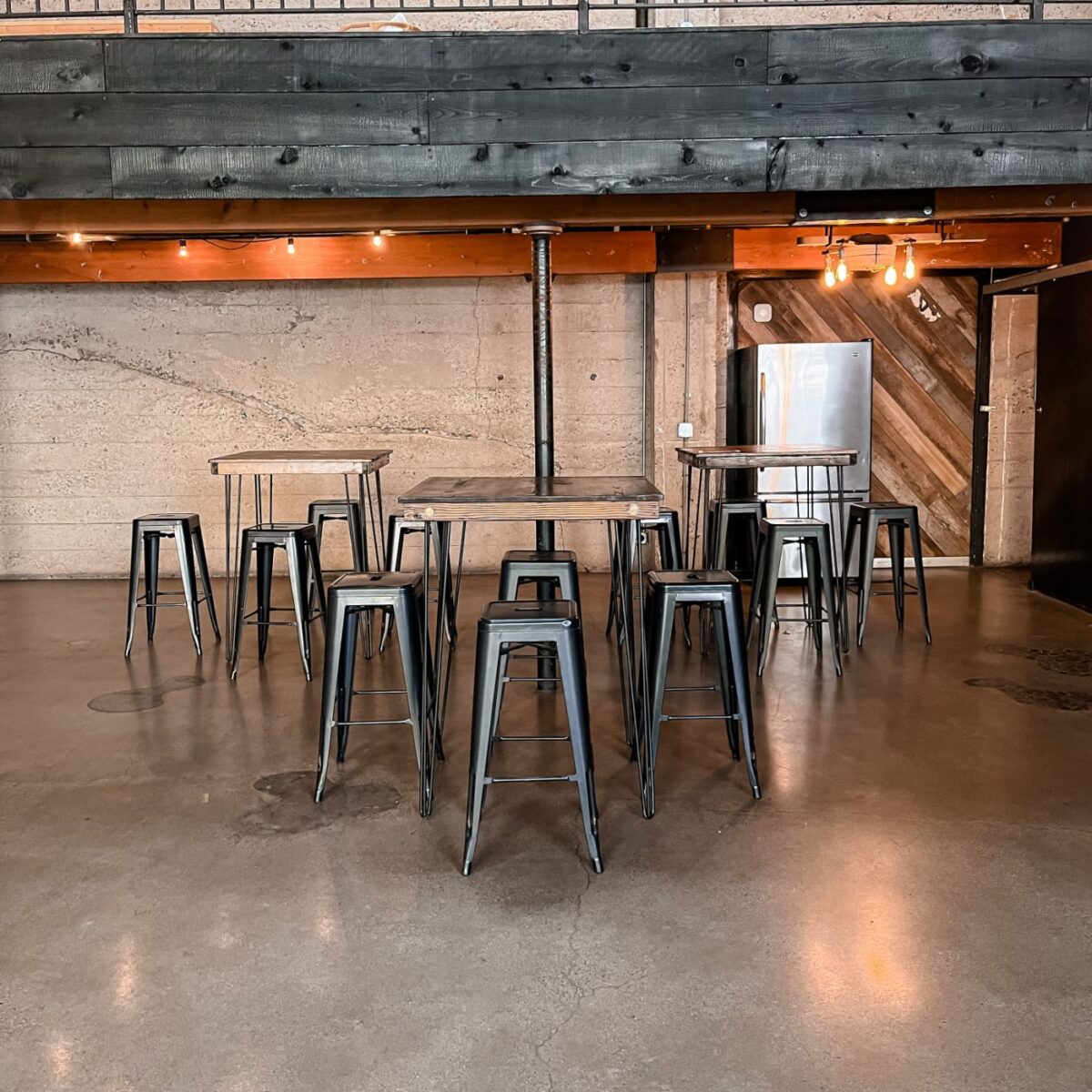 3' Hickory Hairpin Cocktail Table