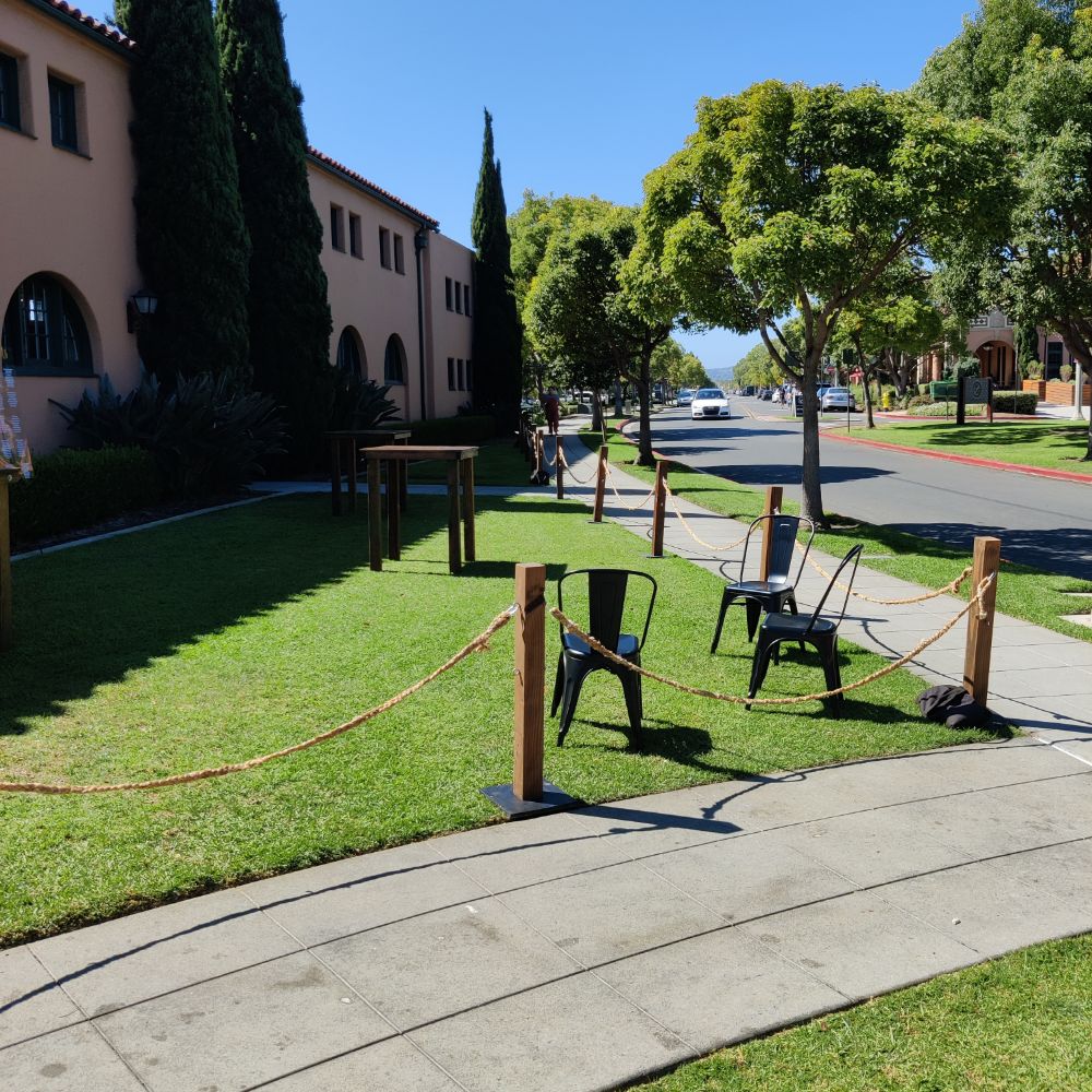 Barrier Stanchion Rope & Post Divider