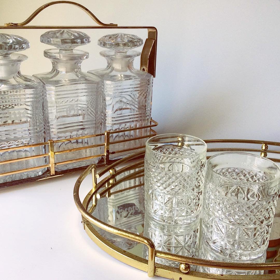 MCM Oval Mirrored Tray