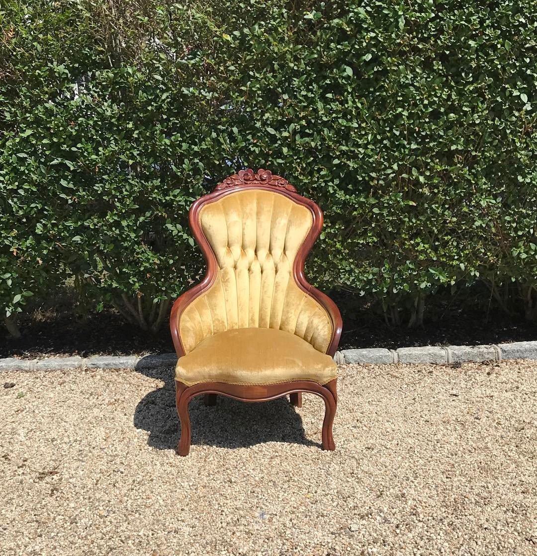 Goldie Armchair