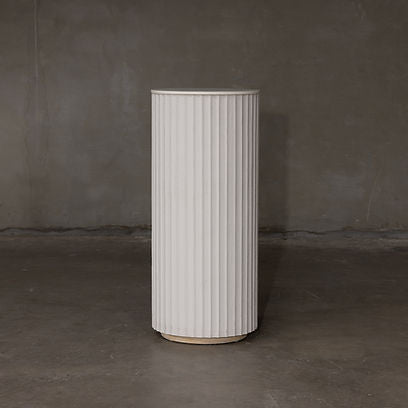 Fluto Pedestal