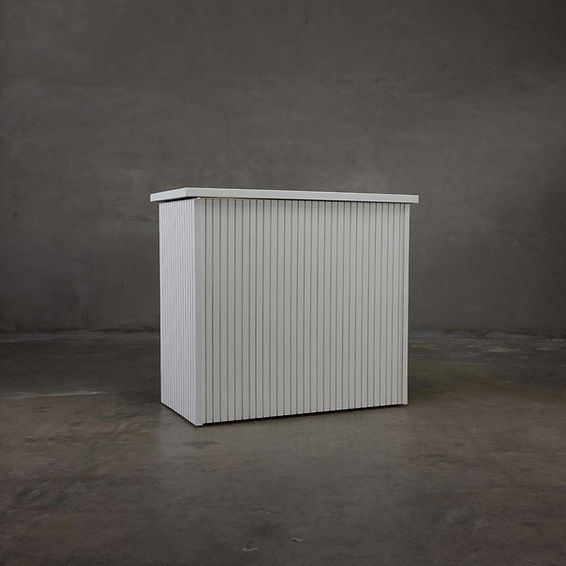 Slat White Bar