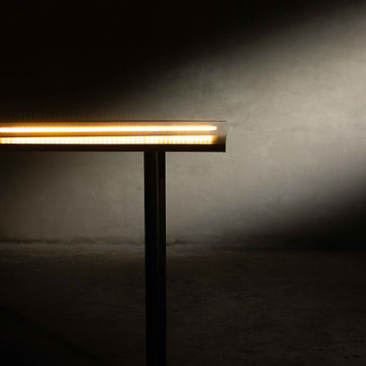 Cimento Pub Table