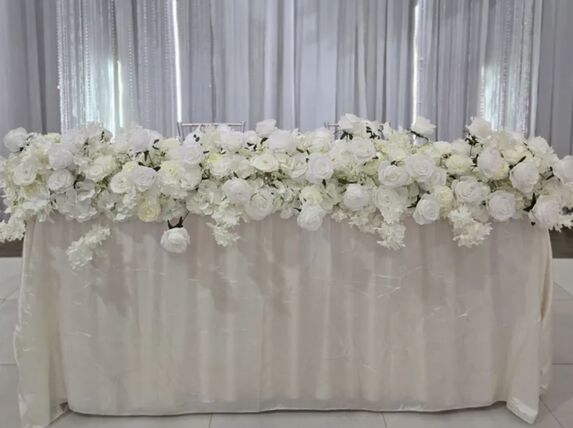 Luxe Rose Runner - Swags