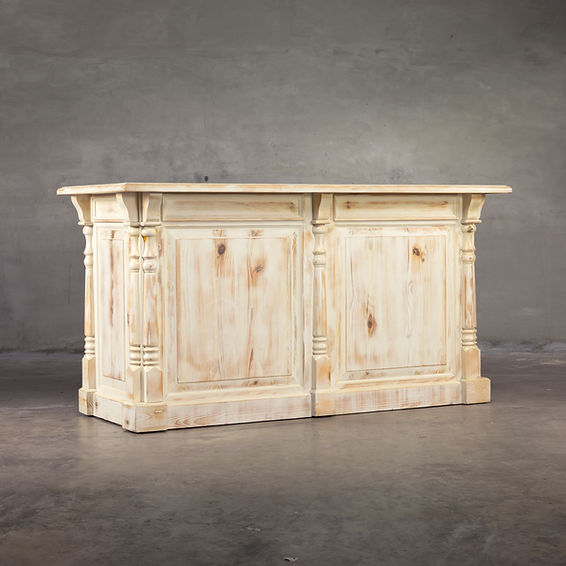 Capri Bar