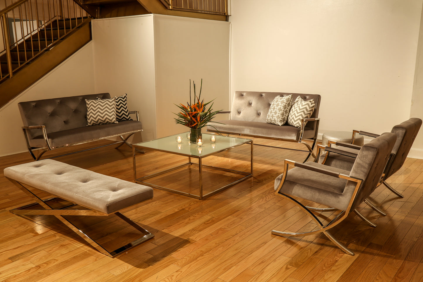 Cosmopolitan Bench Grey