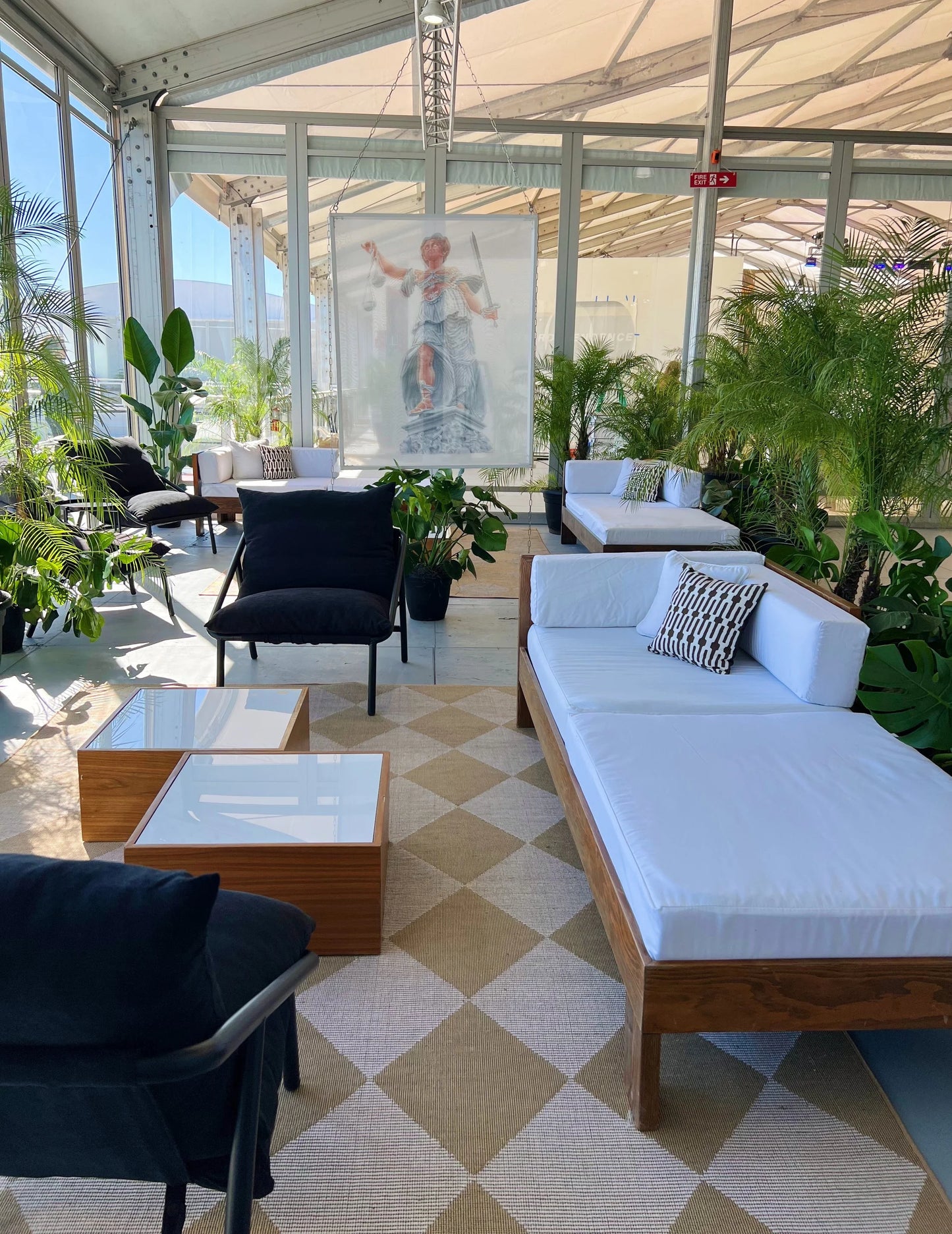 Lounge Chair - White