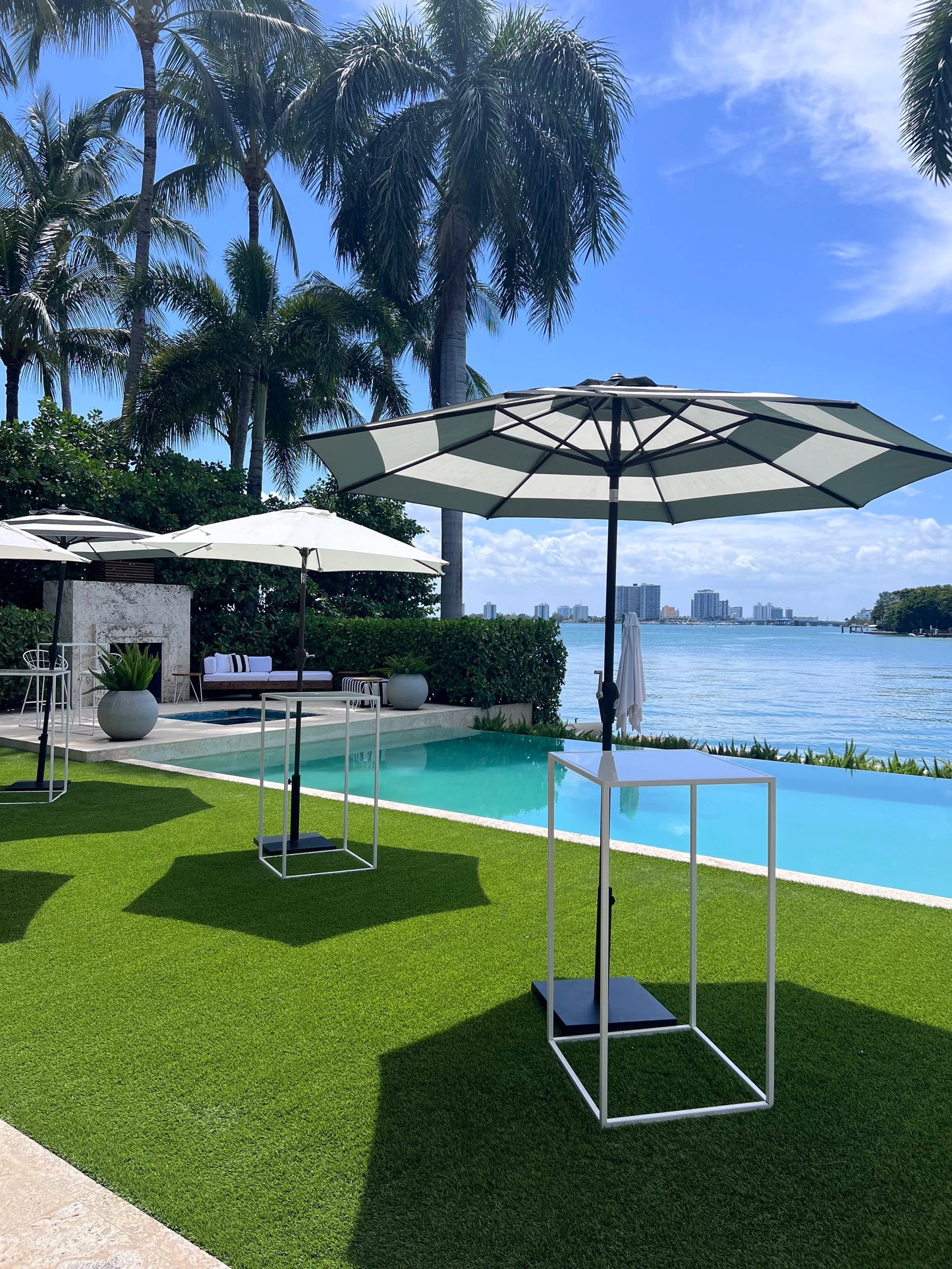 Black & White Stripe Umbrella