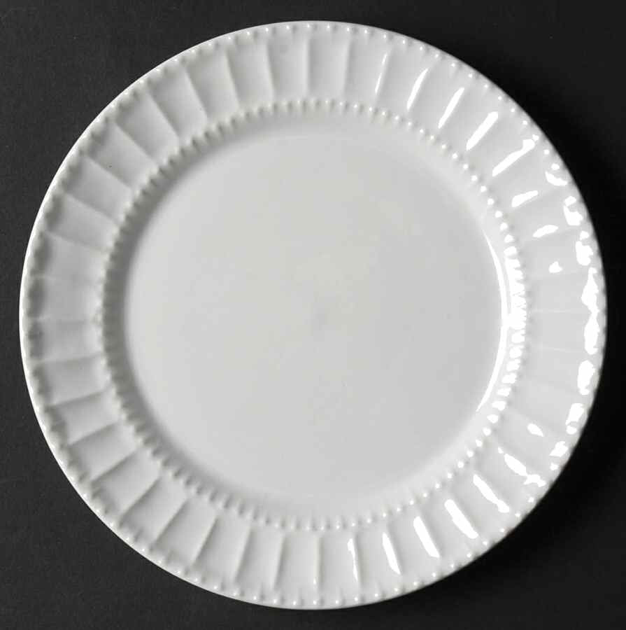 Gibson White Salad Plates (7.5in)