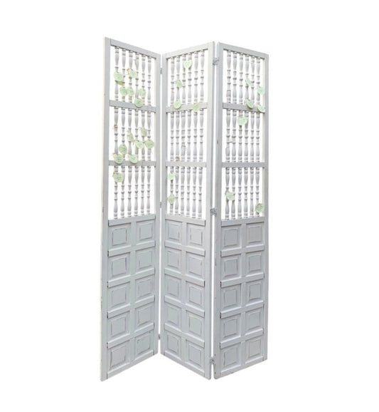 White Spindle Divider 