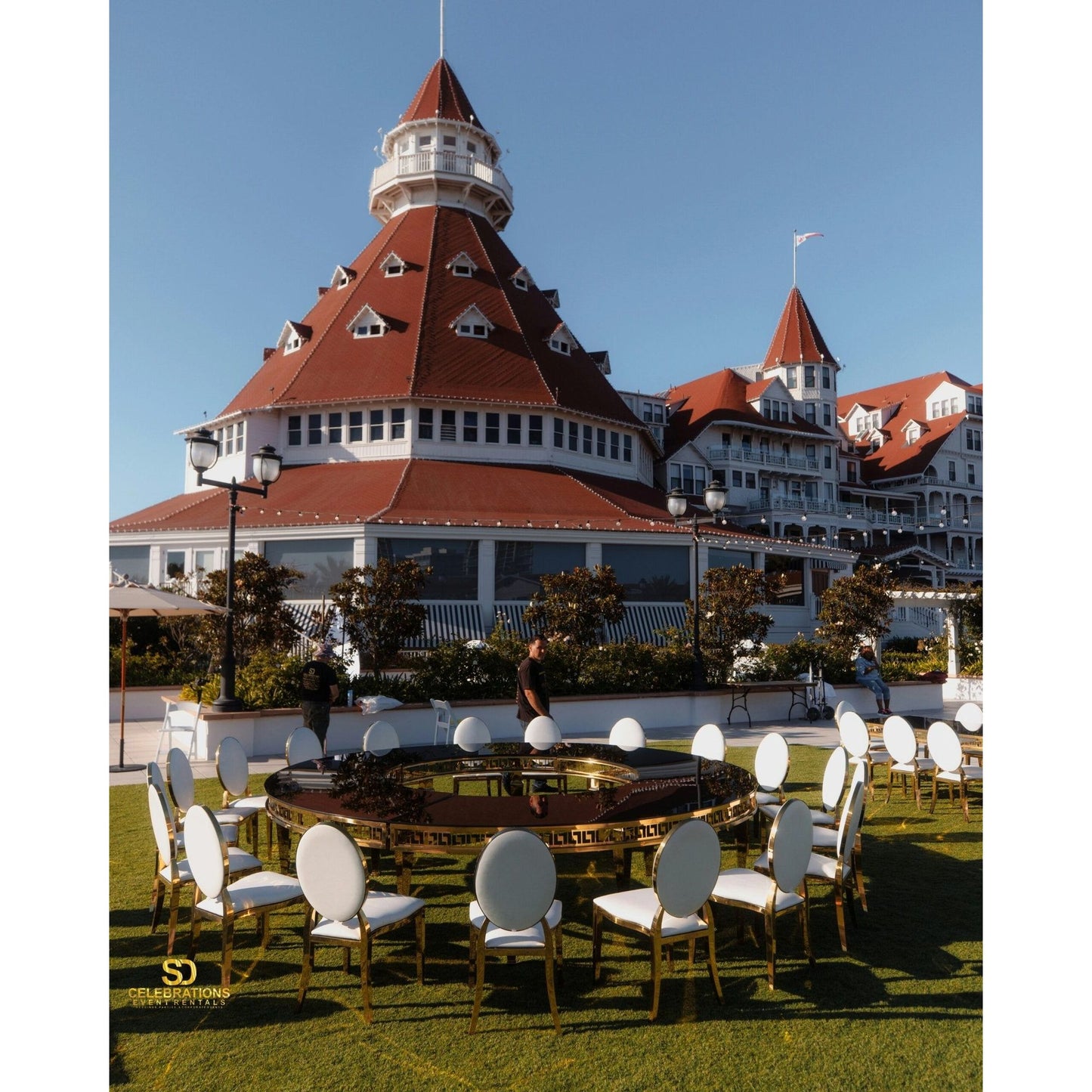 Luxury Full Donut Round Black Mirror Table
