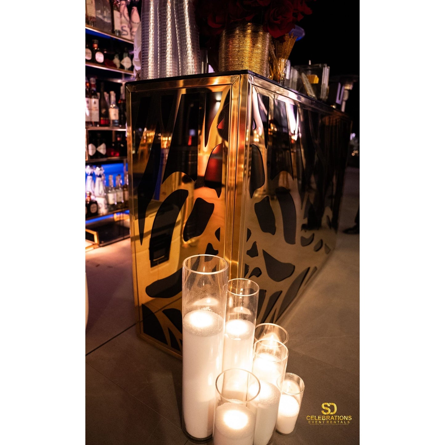 Luxury Bar – Black & Gold