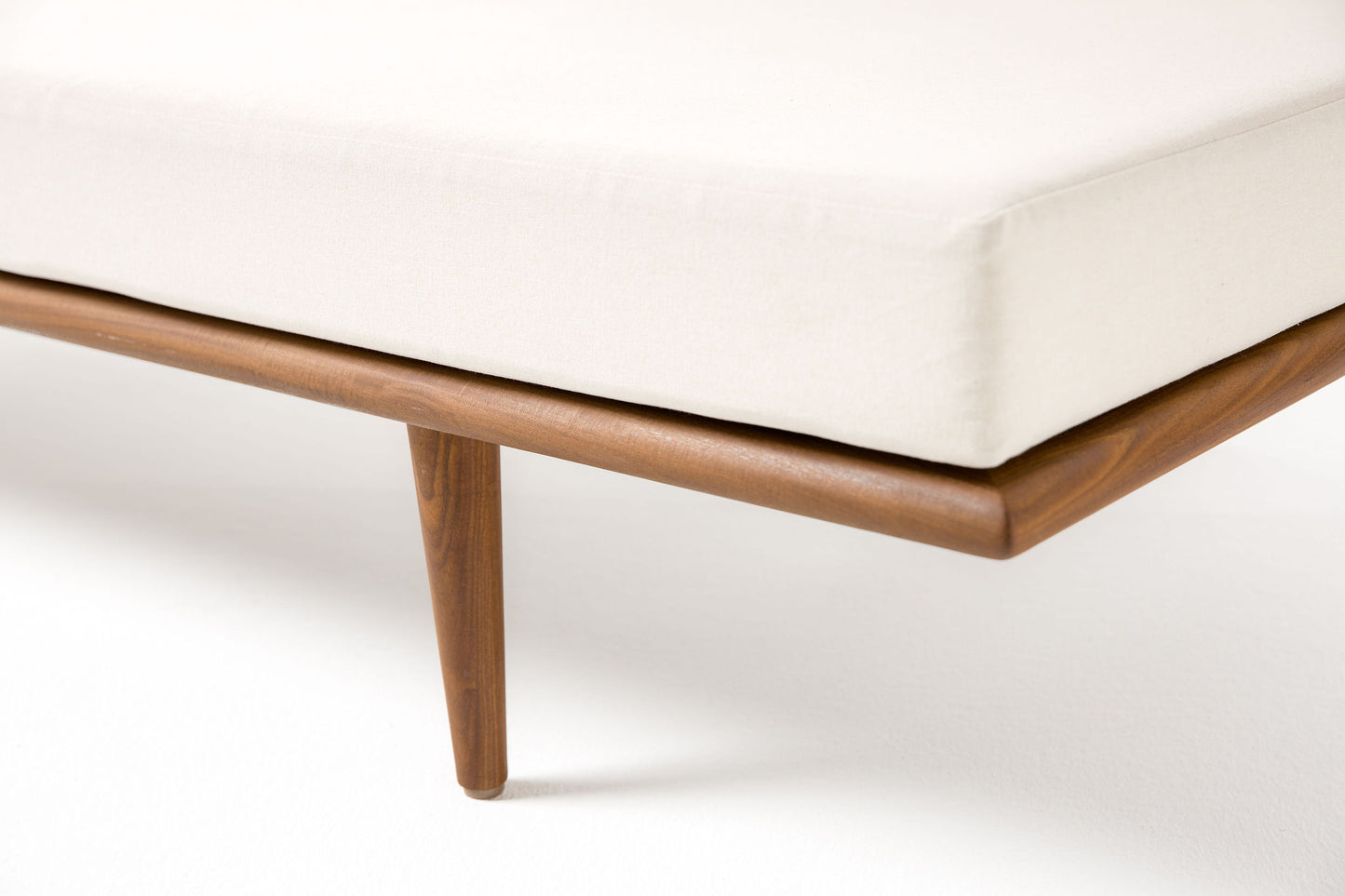 Palm Springs Modernica Daybed