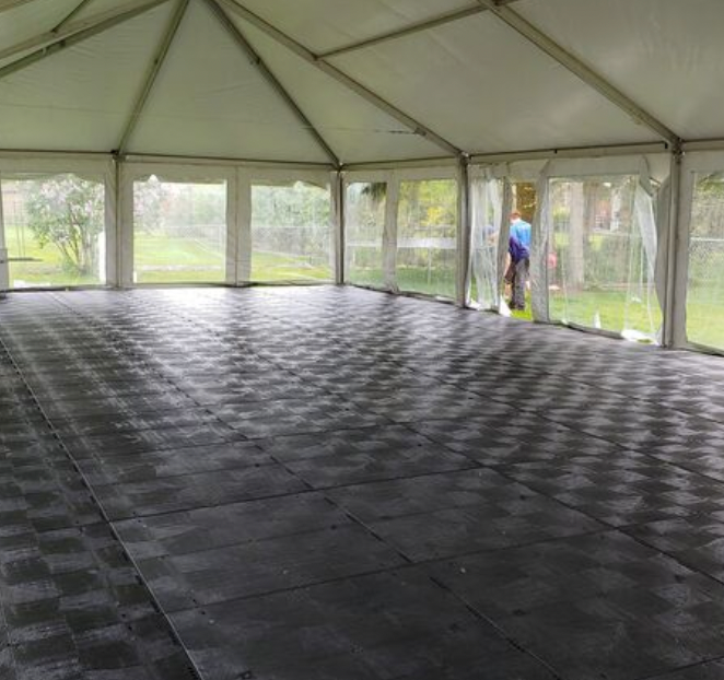 5. 30' x 30' - Event Flooring