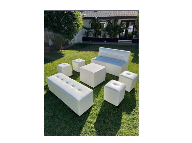 White Oasis Lounge Set