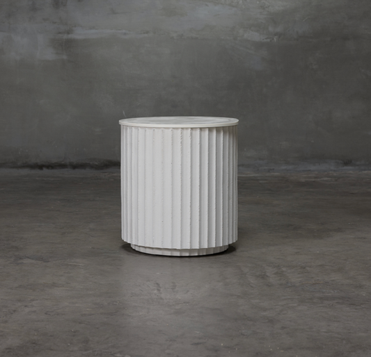 Fluto End Table