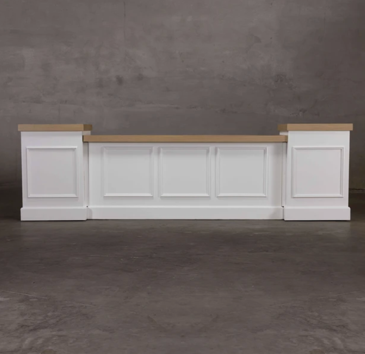 Verona Bar (2 Countertop Colors)