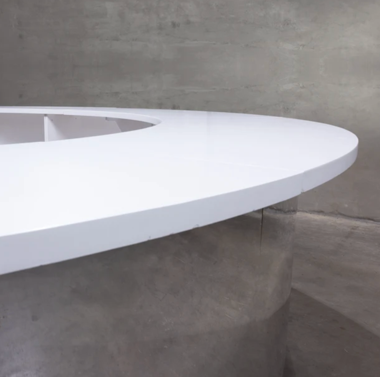 Reflection Round Bar