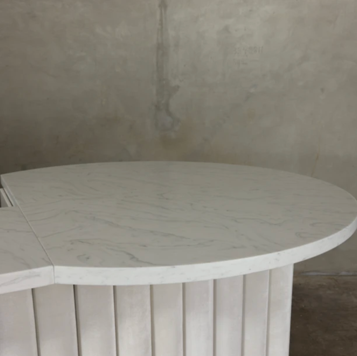 2-Tier Velvet Bar