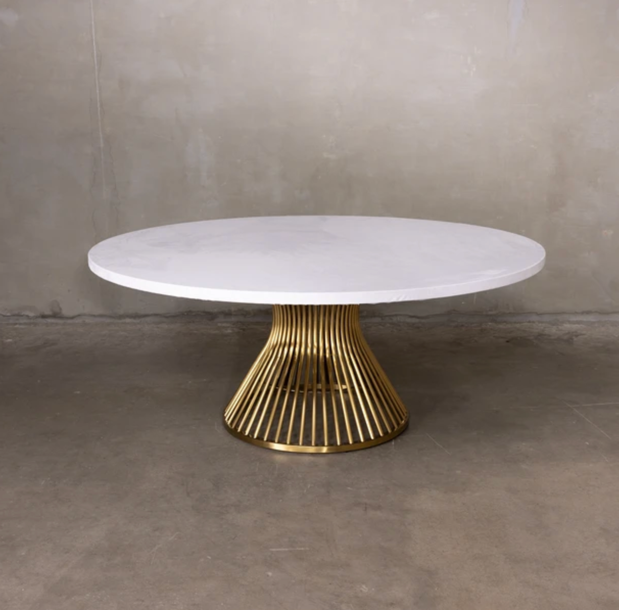 Velvet Round Dining Table (Cream)