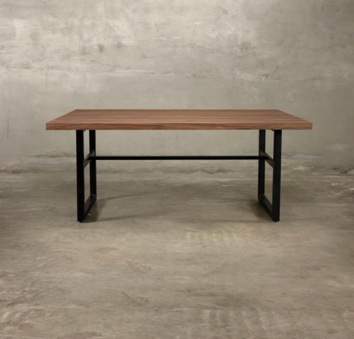 Legno Dining Table