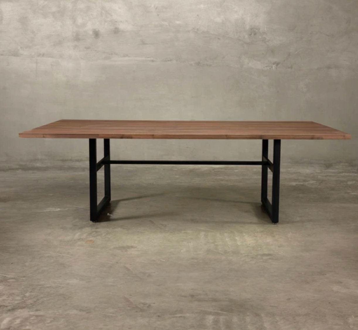 Legno Dining Table