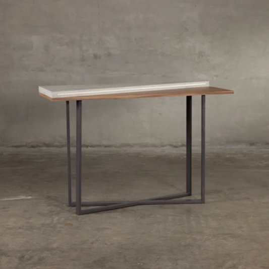 Cimento Pub Table