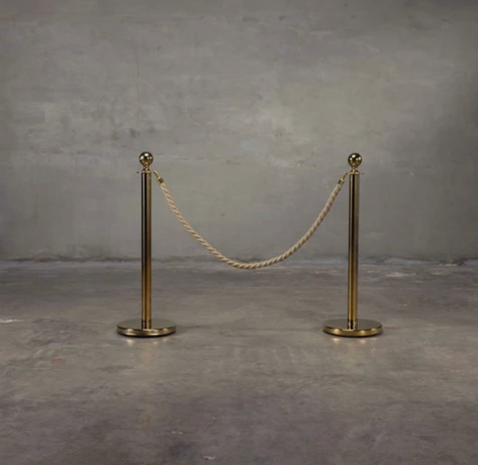 Stanchion Gold Red