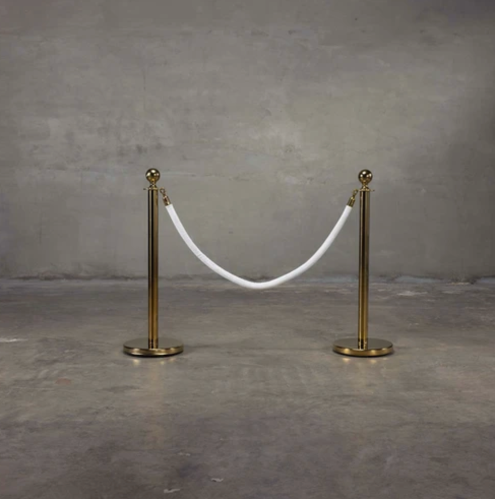 Stanchion Gold Red