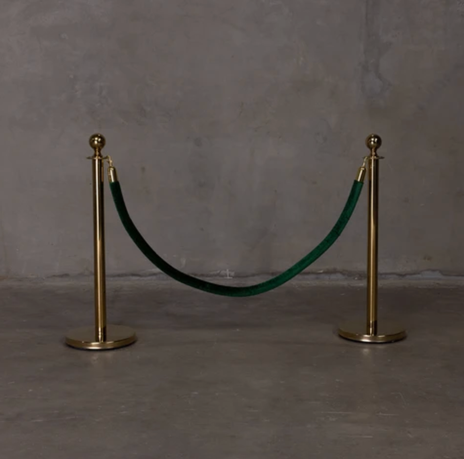 Stanchion Gold Red