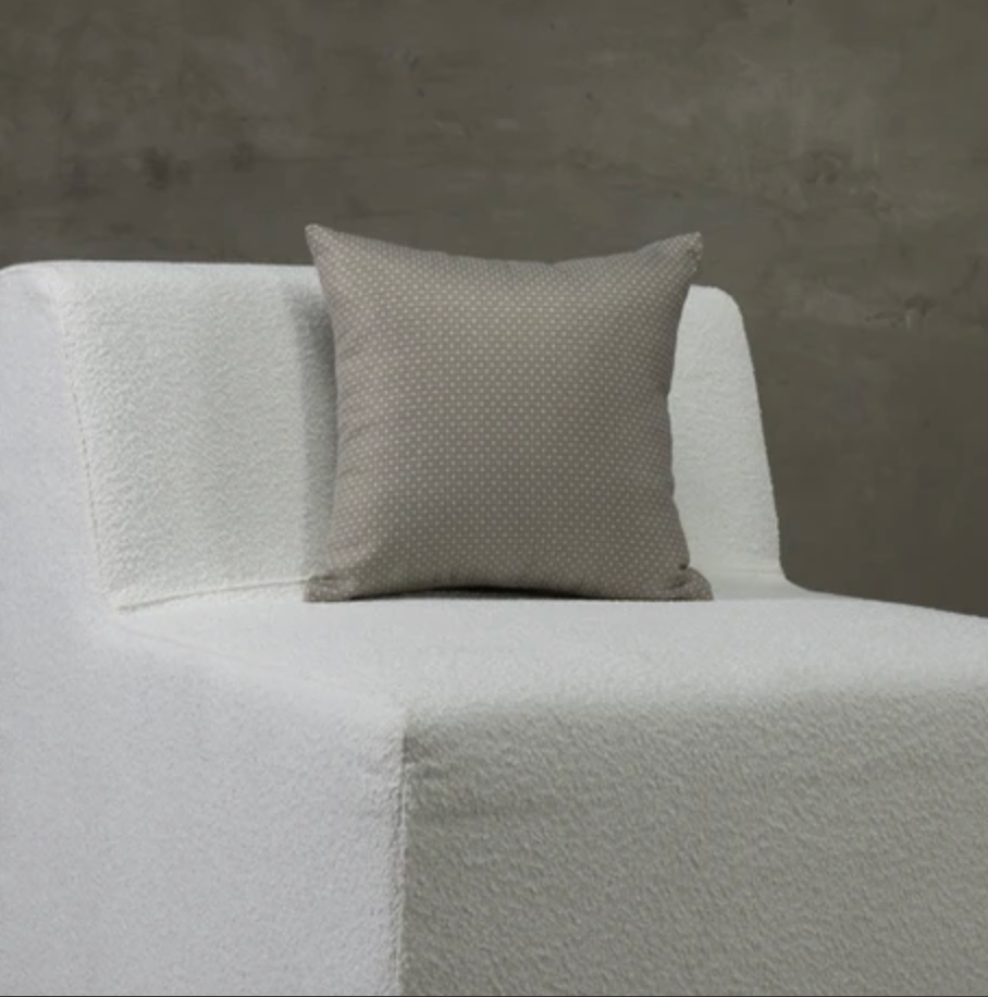 Pillow 79