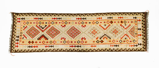 5 1/2 Diamonds Medium Runner