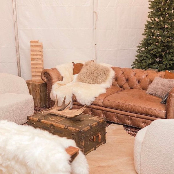 Austin Chesterfield Sofa