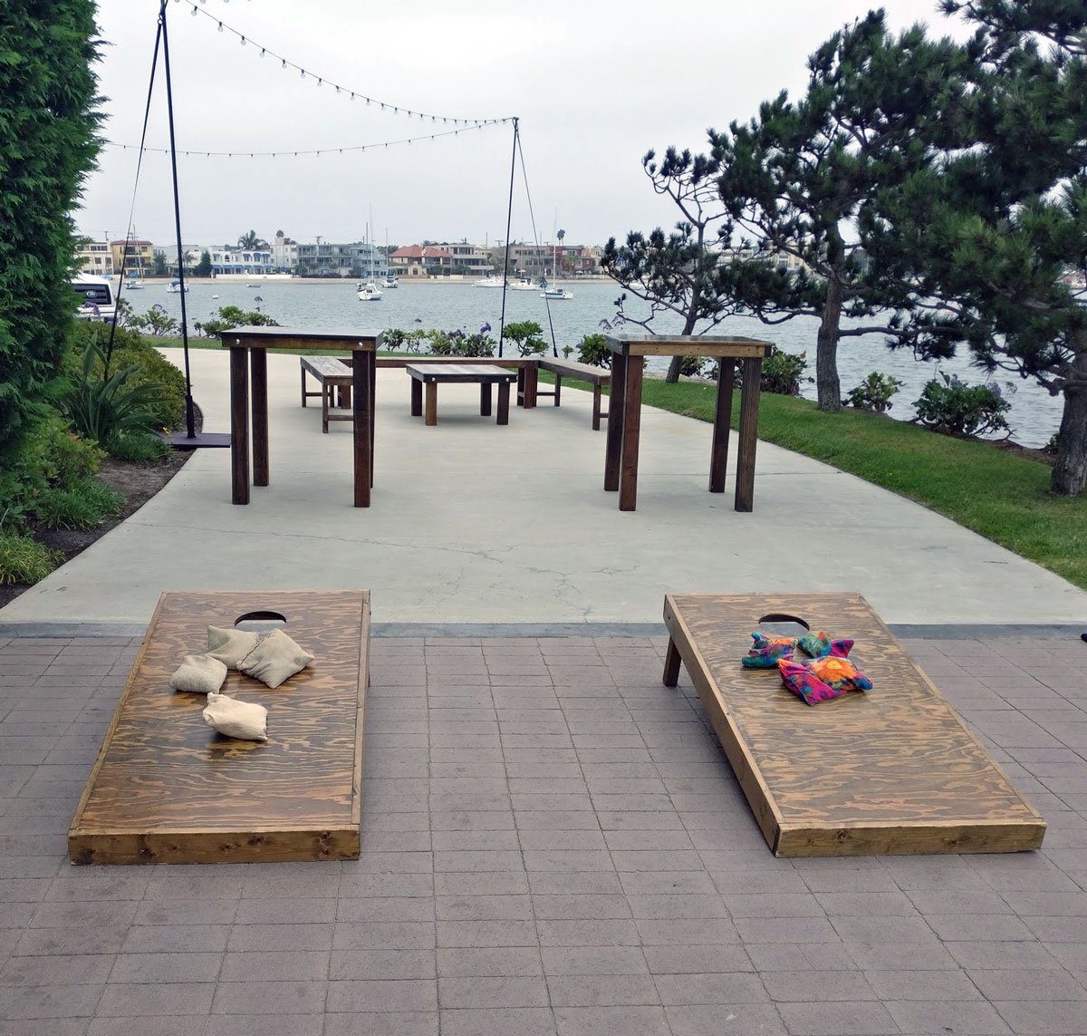 Corn Hole / Bag Toss