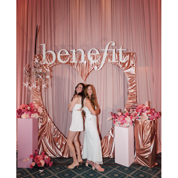 Hollow Heart Wall 8'x8'