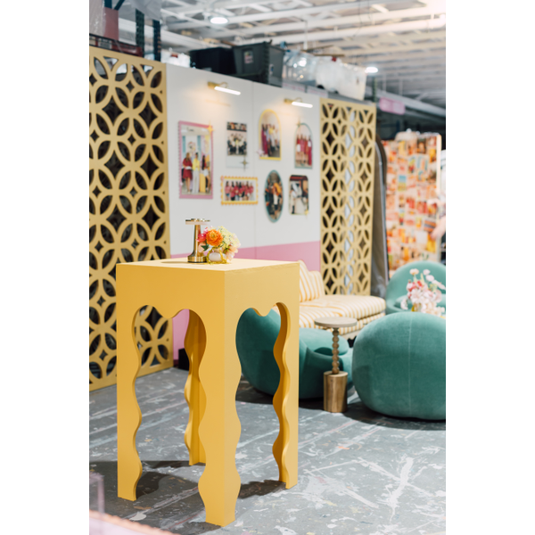 Wanda Wave Cocktail Table