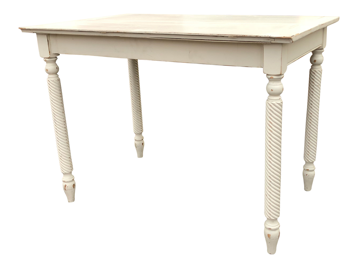 Bianca Sweetheart Table