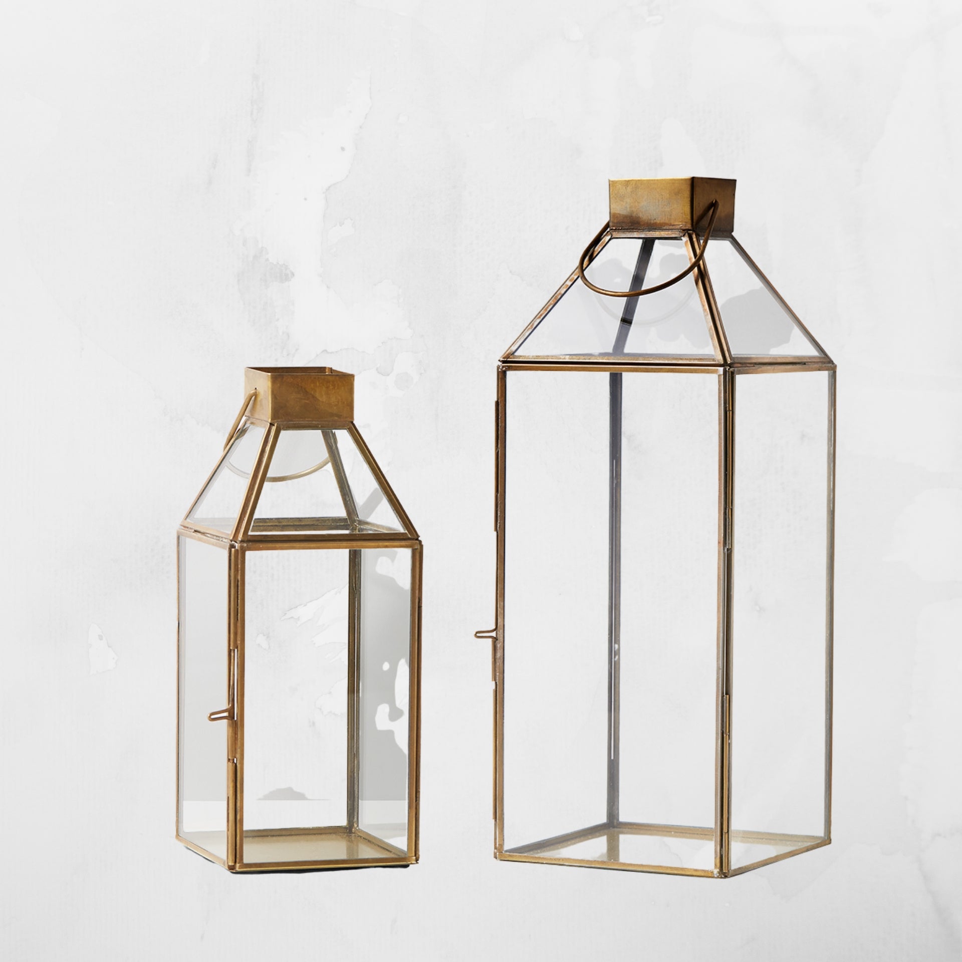 Gold Founder Lantern Collection