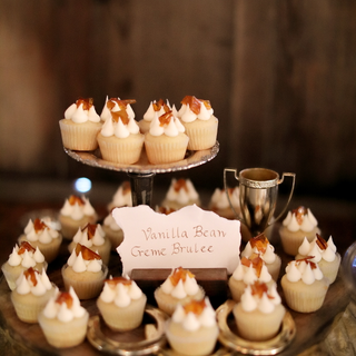 Distressed Column Pediment