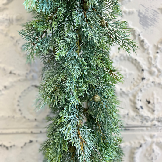 Faux Juniper & Berry Garland